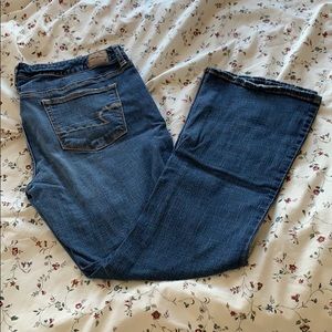 American Eagle super stretch skinny kick jeans